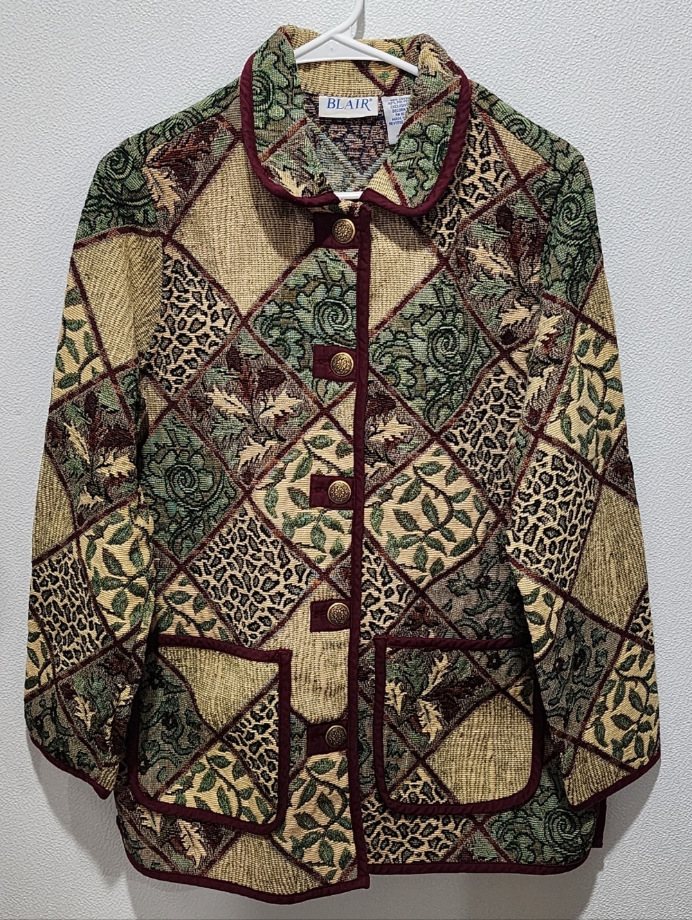 Blair Tapestry Jacket Size Large Mixed Prints Front Pockets